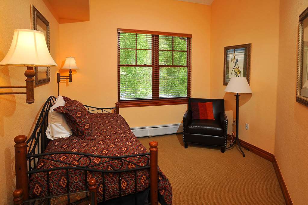 Lodge At Brookside Avon Village חדר תמונה