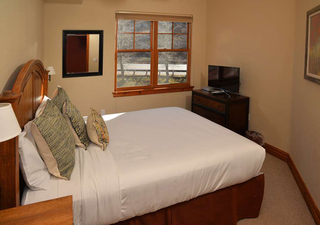 Lodge At Brookside Avon Village חדר תמונה