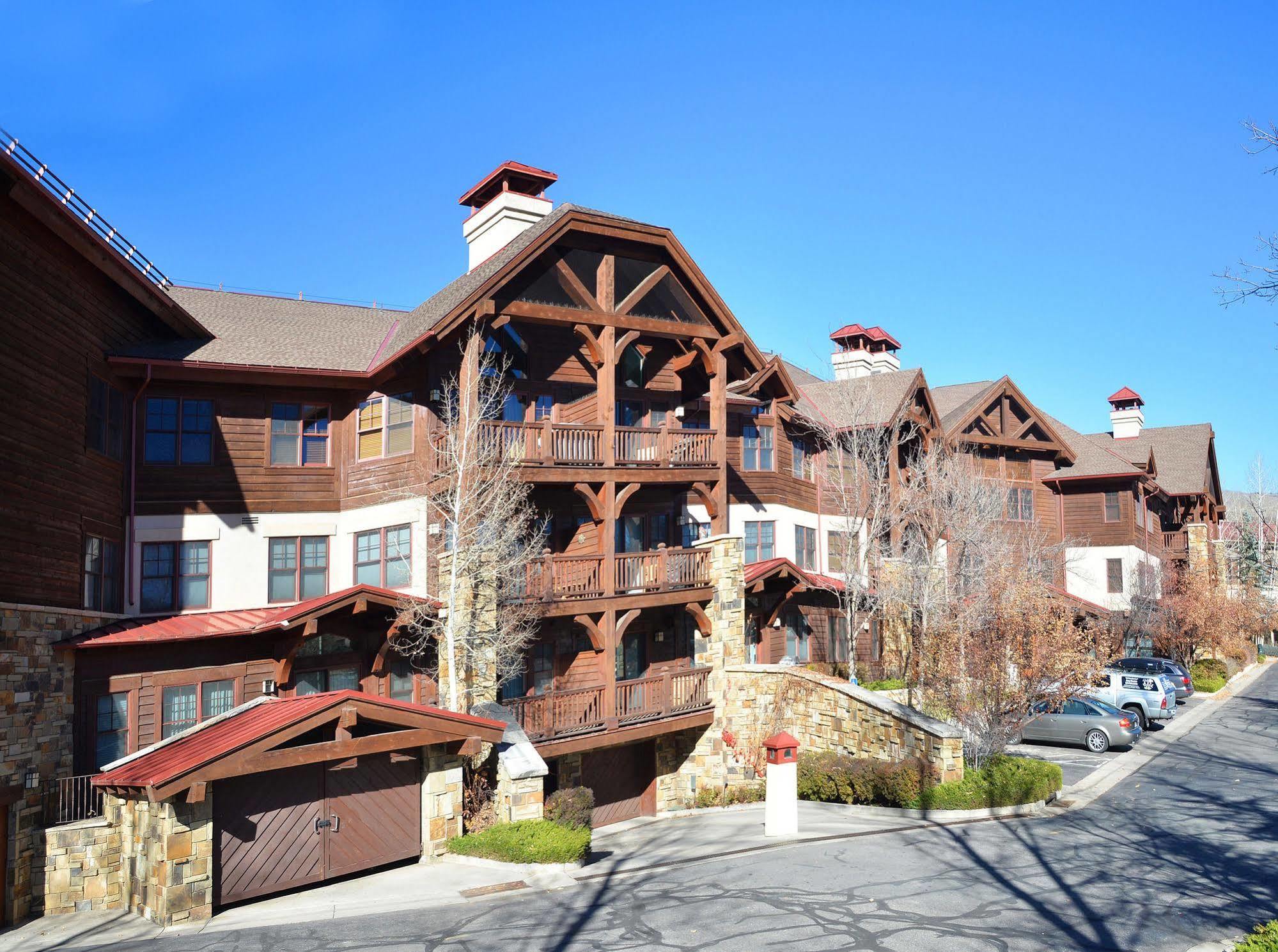 Lodge At Brookside Avon Village מראה חיצוני תמונה