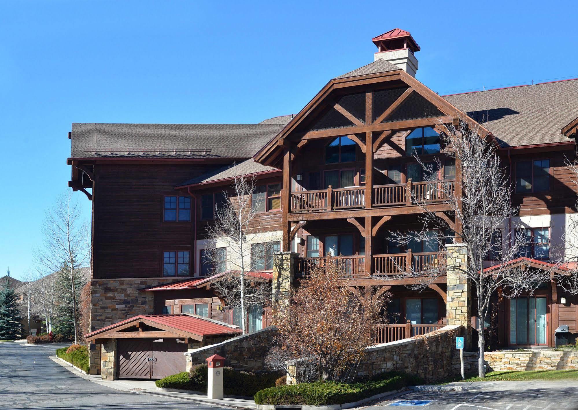 Lodge At Brookside Avon Village מראה חיצוני תמונה