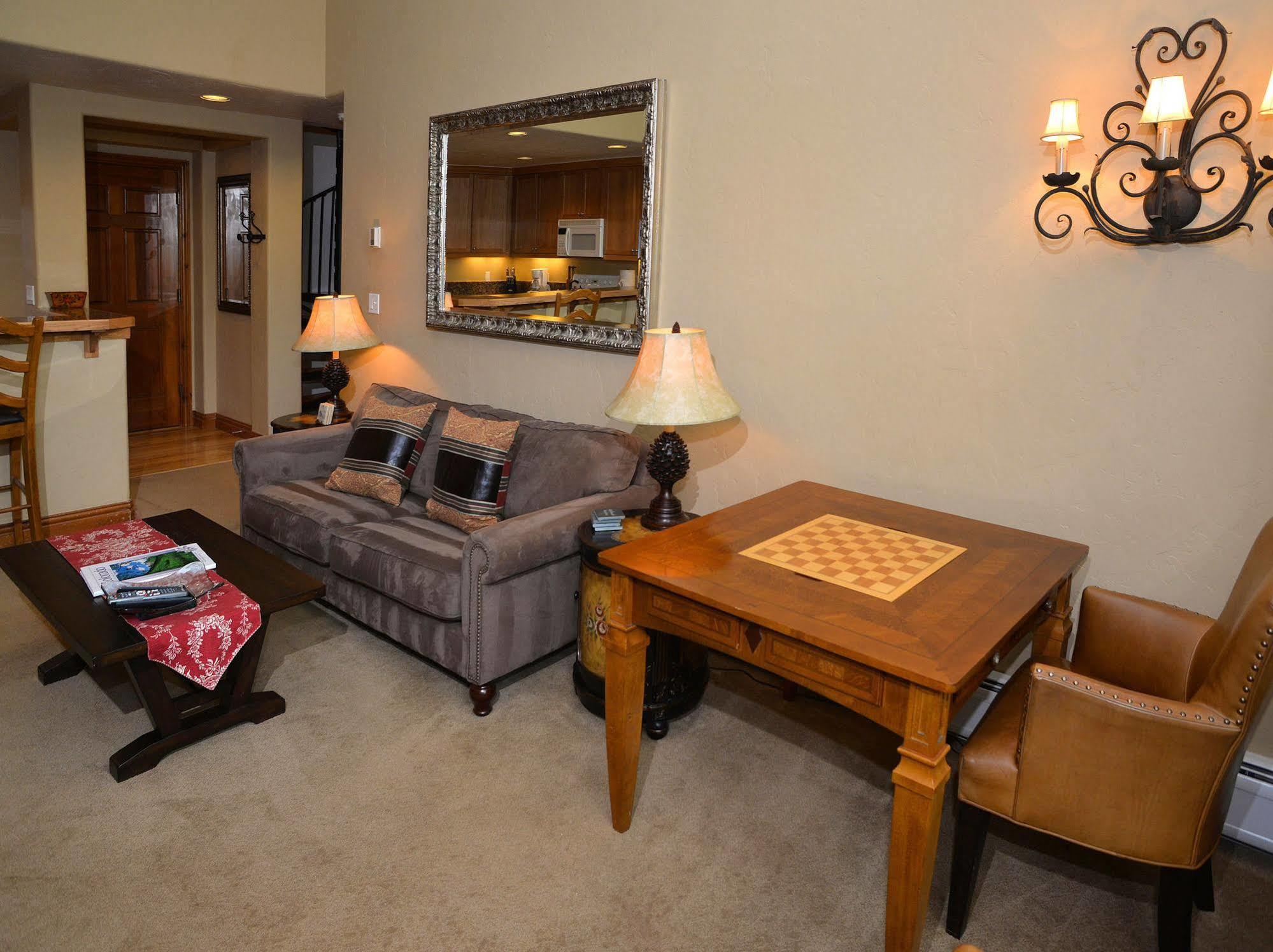 Lodge At Brookside Avon Village מראה חיצוני תמונה