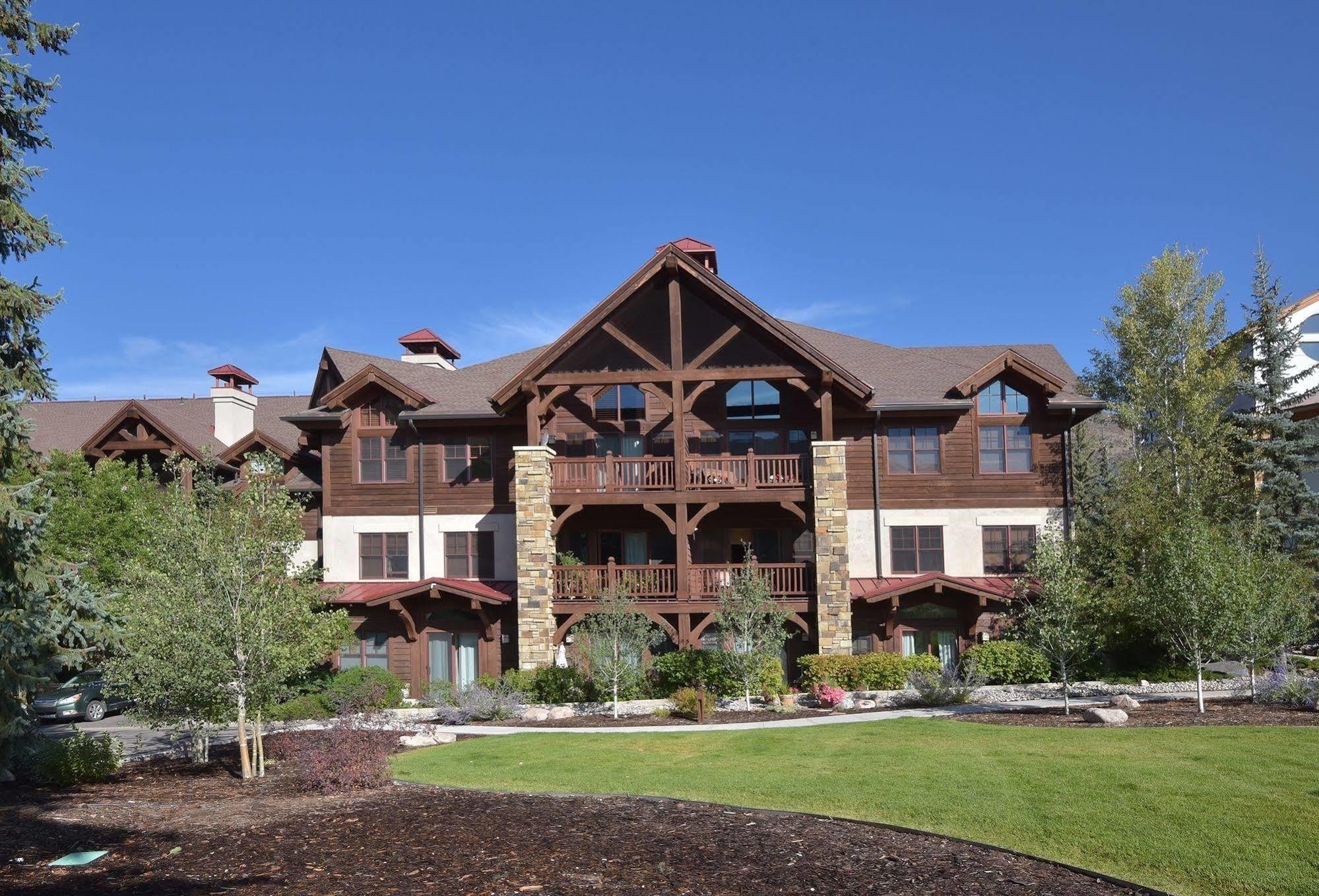 Lodge At Brookside Avon Village מראה חיצוני תמונה
